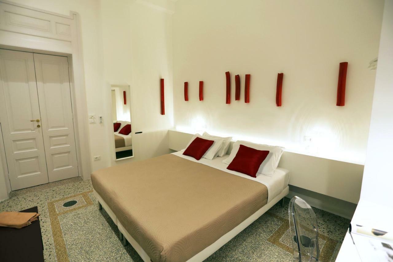 Re Ruggero Rooms Реджо ди Калабрия Екстериор снимка